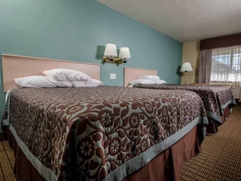 Days Inn By Wyndham Portland Central Eksteriør bilde
