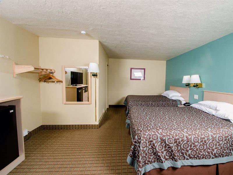 Days Inn By Wyndham Portland Central Eksteriør bilde