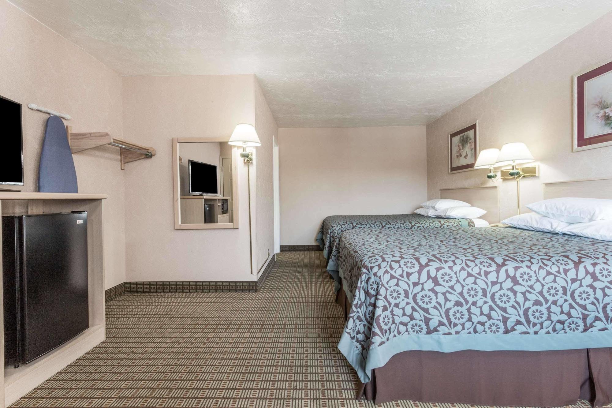 Days Inn By Wyndham Portland Central Eksteriør bilde