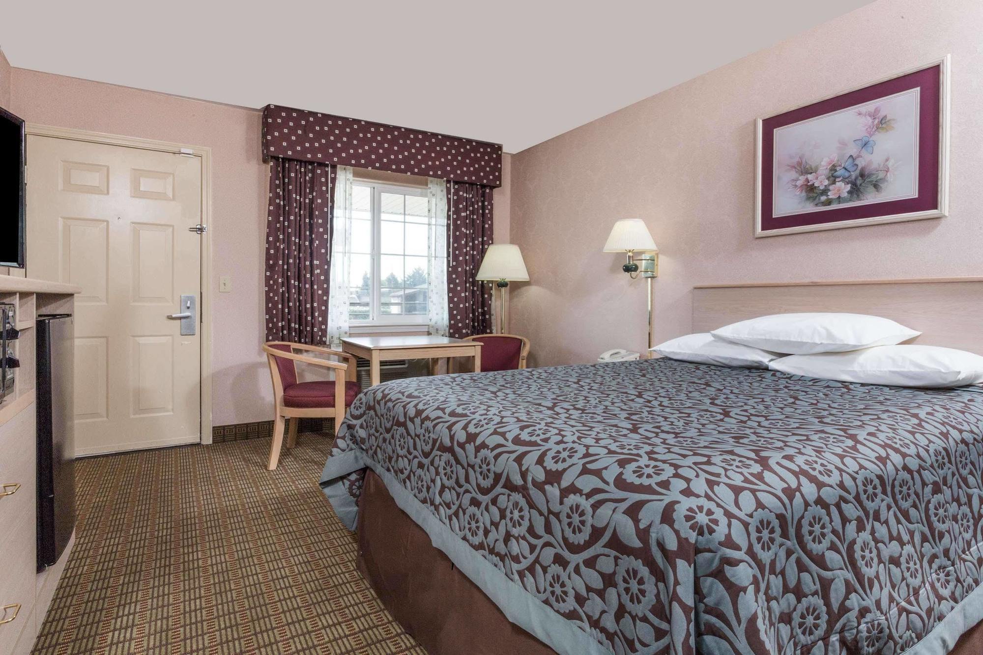 Days Inn By Wyndham Portland Central Eksteriør bilde