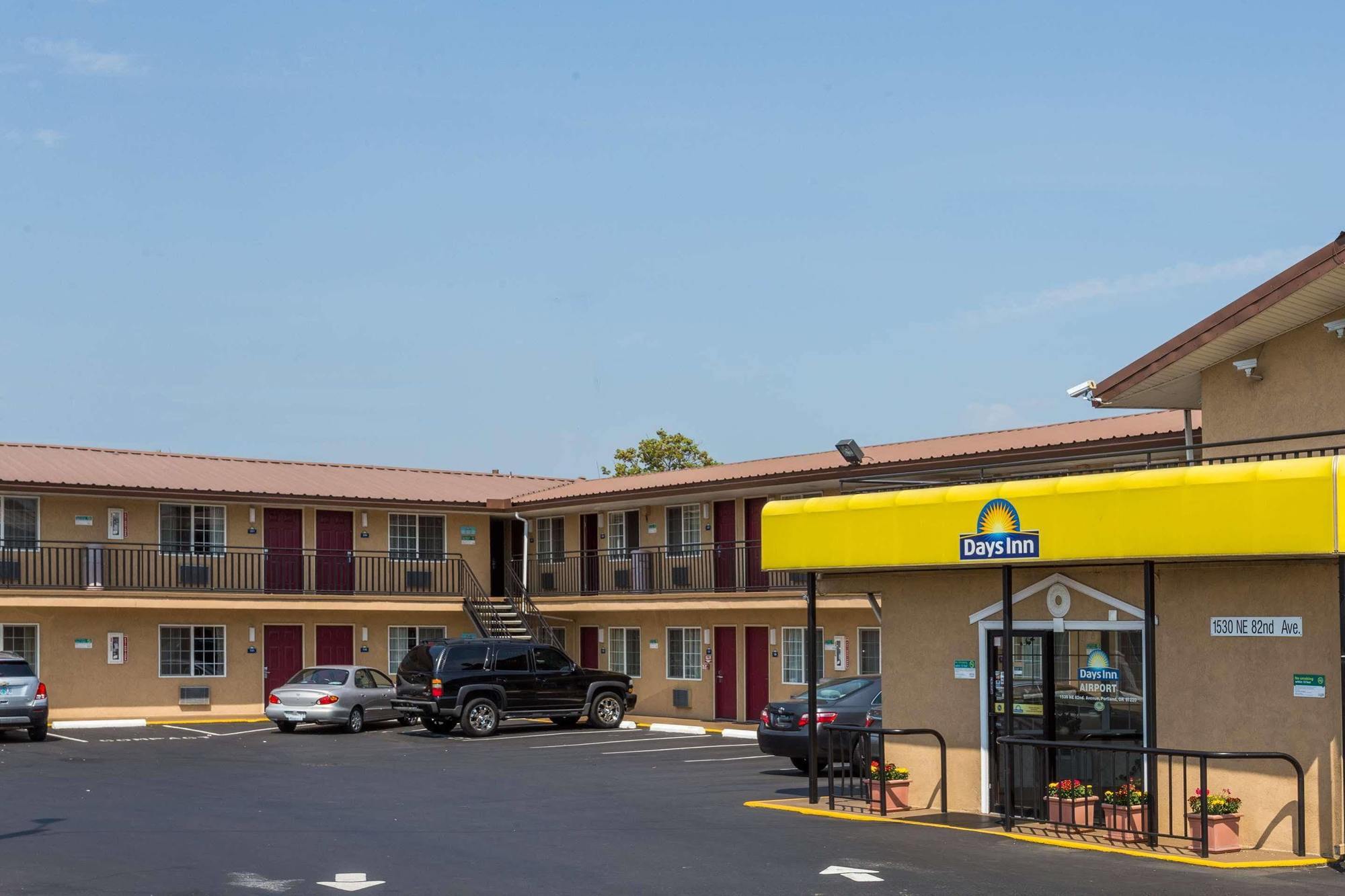 Days Inn By Wyndham Portland Central Eksteriør bilde