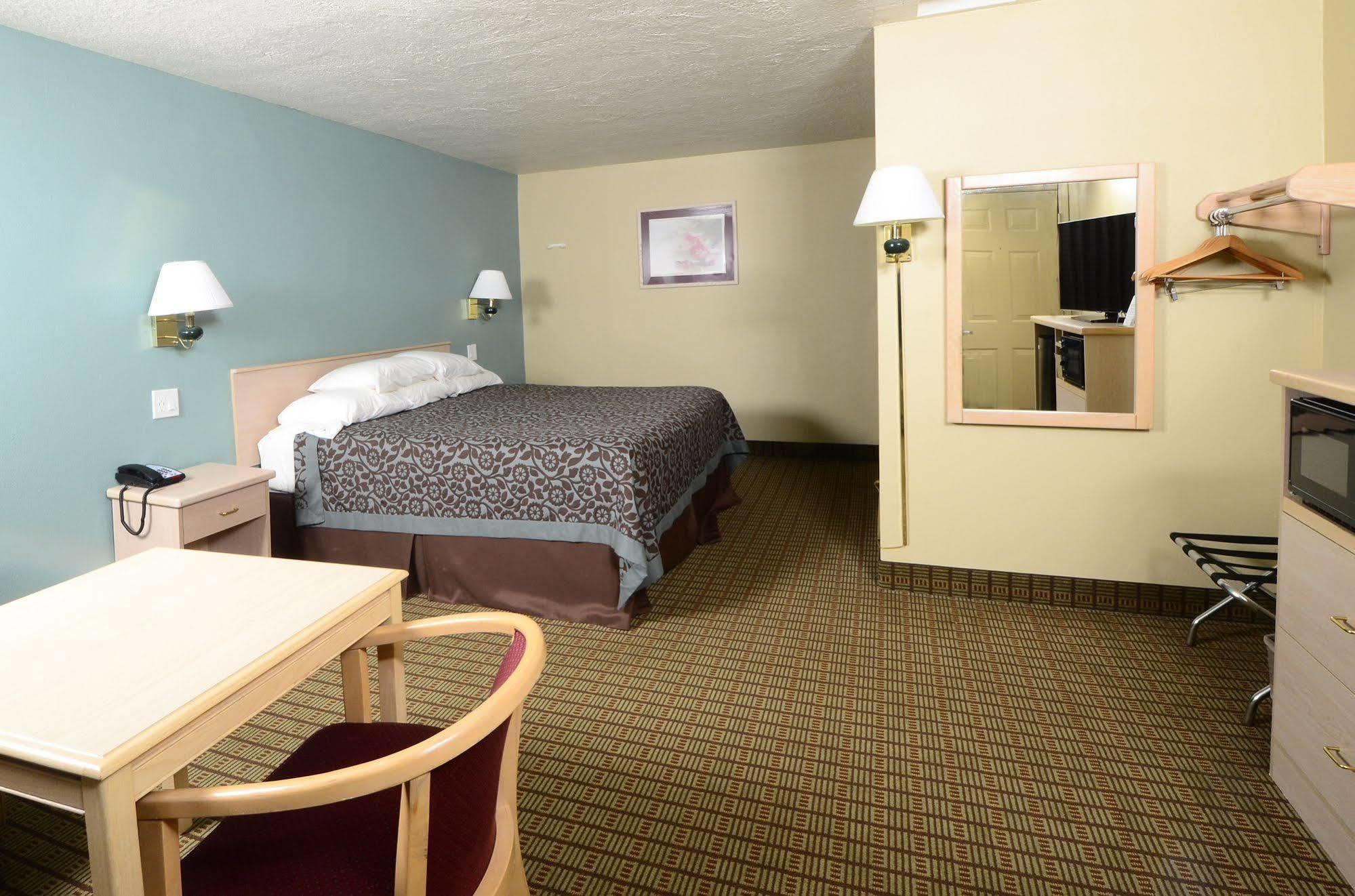 Days Inn By Wyndham Portland Central Eksteriør bilde
